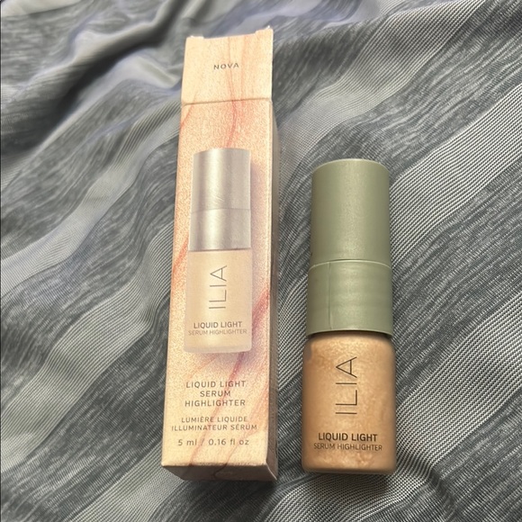 ILIA Liquid Light Serum Highlighter - Nova set of 3 - Picture 2 of 2